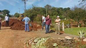 Prefeitura realiza obras de drenagem no Bairro Neves