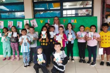 PROMOÇÃO E PREVENÇÃO DE SAÚDE BUCAL NAS ESCOLAS MUNICIPAIS