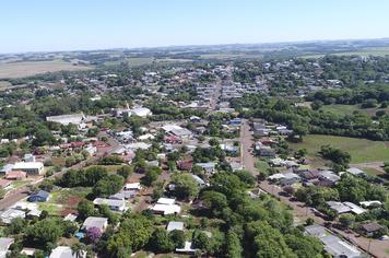 PREFEITO MUNICIPAL DEFENDE O SISTEMA DE COGESTÃO E A REABERTURA DO COMÉRCIO EM CATUÍPE