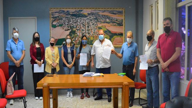 ADMINISTRAÇÃO MUNICIPAL DE CATUÍPE OFICIALIZA O REPASSE DE RECURSOS DA LEI ALDIR BLANC PARA ENTIDADES CLASSIFICADAS NO EDITAL DE CHAMAMENTO 01